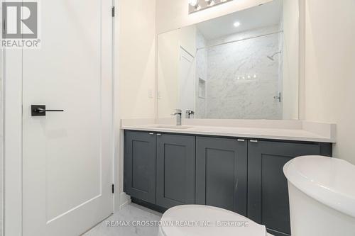 18 Mariners Pier Way, Orillia, ON - Indoor Photo Showing Bathroom