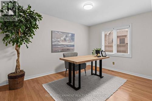 2068 Pipers Court, Burlington, ON - Indoor Photo Showing Office