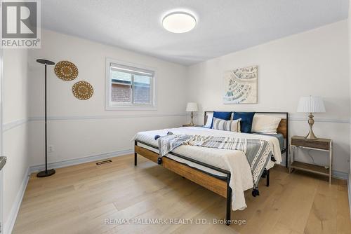 3401 Aubrey Road, Mississauga, ON - Indoor Photo Showing Bedroom