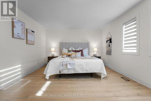 3401 Aubrey Road, Mississauga, ON - Indoor Photo Showing Bedroom