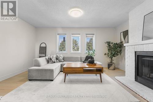 3401 Aubrey Road, Mississauga, ON - Indoor Photo Showing Living Room With Fireplace