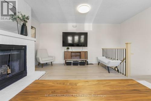 3401 Aubrey Road, Mississauga, ON - Indoor Photo Showing Living Room With Fireplace