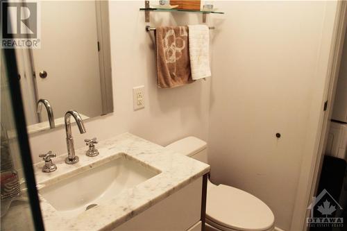 201 Parkdale Avenue Unit#705, Ottawa, ON - Indoor Photo Showing Bathroom