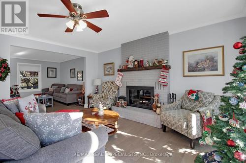 11044 1St Line, Milton, ON - Indoor Photo Showing Living Room With Fireplace