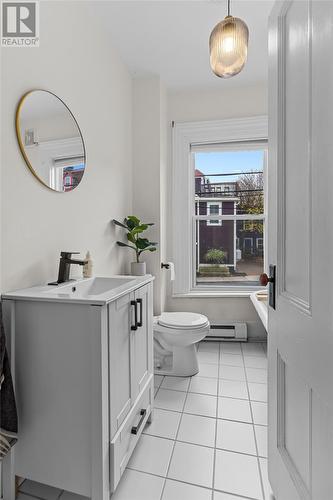 24 Victoria Street, St. John'S, NL - Indoor Photo Showing Bathroom