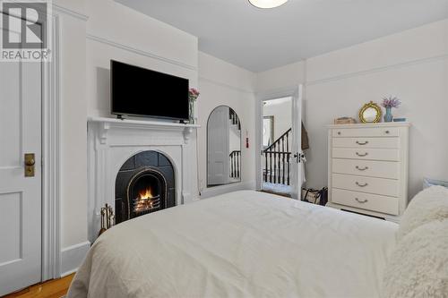 24 Victoria Street, St. John'S, NL - Indoor Photo Showing Bedroom