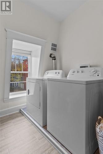 24 Victoria Street, St. John'S, NL - Indoor Photo Showing Laundry Room