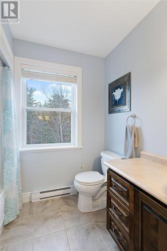 7 Atlantica Drive, Paradise, NL - Indoor Photo Showing Bathroom