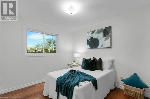 7 Phoebe Crescent, Elmira, ON - Indoor Photo Showing Bedroom