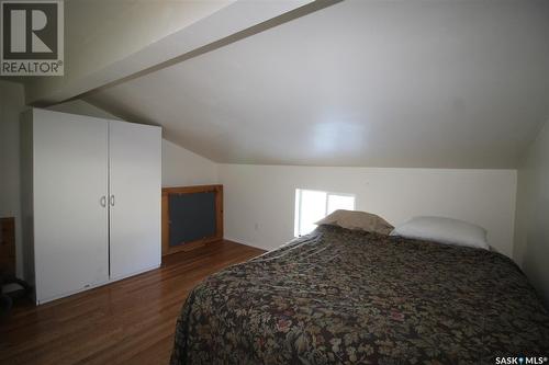 308 2Nd Avenue W, Frontier, SK - Indoor Photo Showing Bedroom