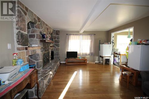 308 2Nd Avenue W, Frontier, SK - Indoor With Fireplace