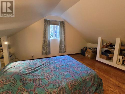 701 Seventh Street, Nelson, BC - Indoor Photo Showing Bedroom