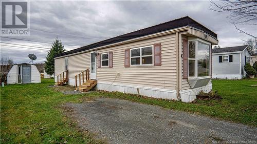 4 Glenrose Street, Lincoln, NB - Outdoor