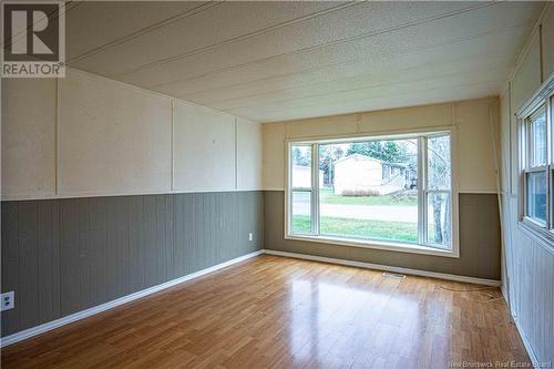 4 Glenrose Street, Lincoln, NB - Indoor Photo Showing Other Room