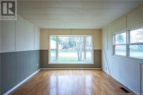 4 Glenrose Street, Lincoln, NB - Indoor Photo Showing Other Room