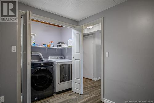 15 Sandalwood Crescent, Saint John, NB - Indoor Photo Showing Laundry Room