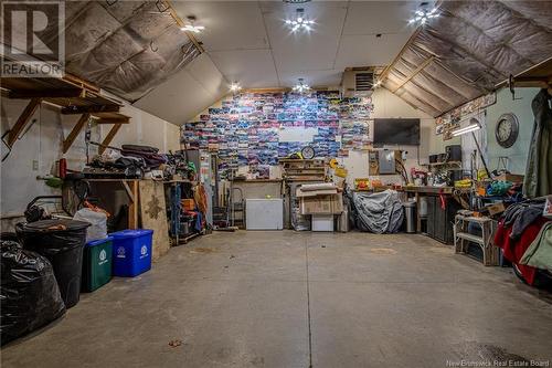 15 Sandalwood Crescent, Saint John, NB - Indoor Photo Showing Garage