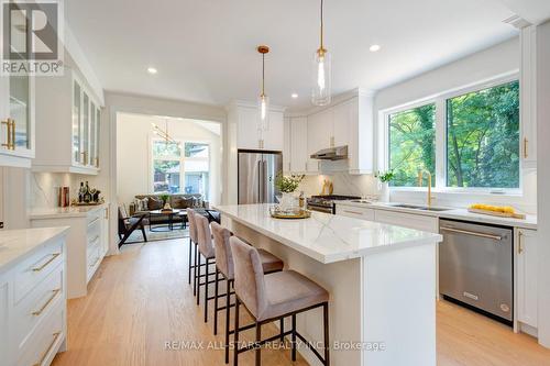 4 Tredvalley Grove, Toronto, ON - Indoor Photo Showing Kitchen With Stainless Steel Kitchen With Double Sink With Upgraded Kitchen