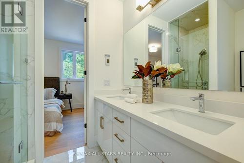 4 Tredvalley Grove, Toronto, ON - Indoor Photo Showing Bathroom