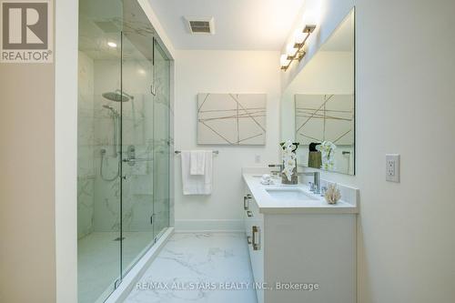 4 Tredvalley Grove, Toronto, ON - Indoor Photo Showing Bathroom