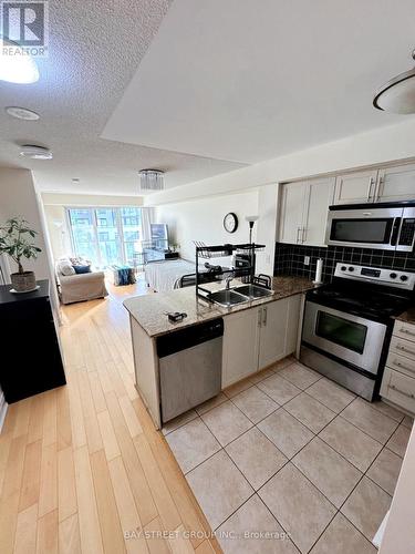 317 - 32 Clegg Road, Markham, ON - Indoor Photo Showing Kitchen With Double Sink