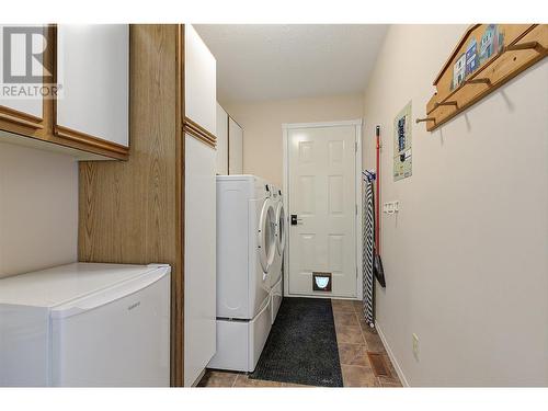 1255 Raymer Avenue Unit# 162, Kelowna, BC - Indoor Photo Showing Laundry Room