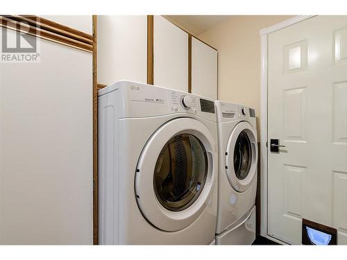 1255 Raymer Avenue Unit# 162, Kelowna, BC - Indoor Photo Showing Laundry Room