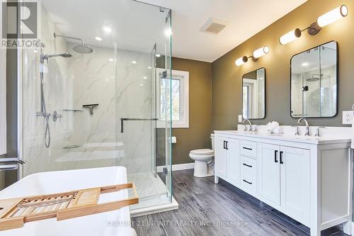 64 Bradley Boulevard, Clarington, ON - Indoor Photo Showing Bathroom