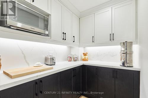 64 Bradley Boulevard, Clarington, ON - Indoor Photo Showing Kitchen