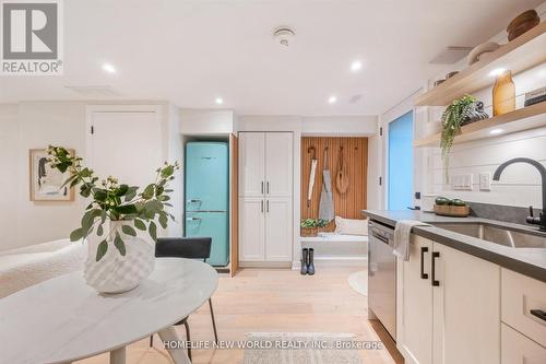 Lower - 794 Shaw Street, Toronto, ON - Indoor Photo Showing Kitchen