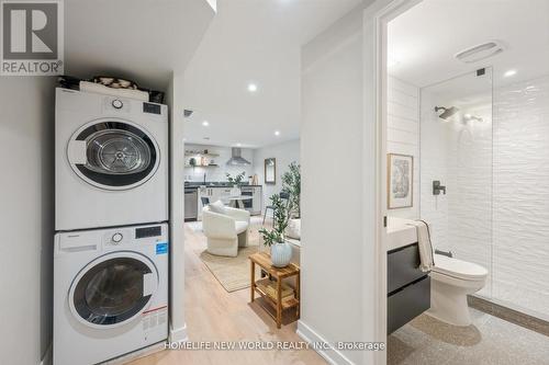 Lower - 794 Shaw Street, Toronto, ON - Indoor Photo Showing Laundry Room