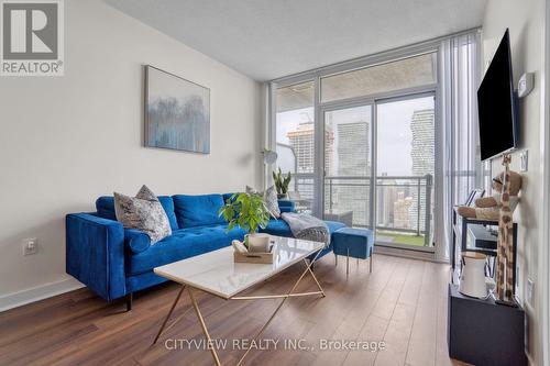 3501 - 3975 Grand Park Drive, Mississauga, ON - Indoor Photo Showing Living Room