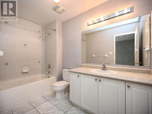 44 Conklin Drive, Brampton, ON - Indoor Photo Showing Bathroom