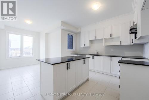 3287 Sixth Line, Oakville, ON - Indoor Photo Showing Kitchen