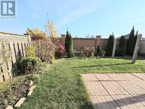 46 Versailles Crescent, Brampton, ON - Outdoor