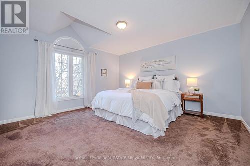 7 - 2105 Berwick Drive, Burlington, ON - Indoor Photo Showing Bedroom