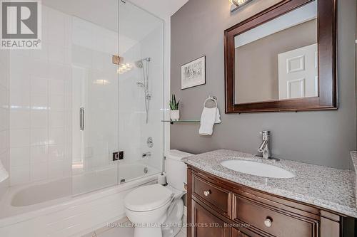 7 - 2105 Berwick Drive, Burlington, ON - Indoor Photo Showing Bathroom