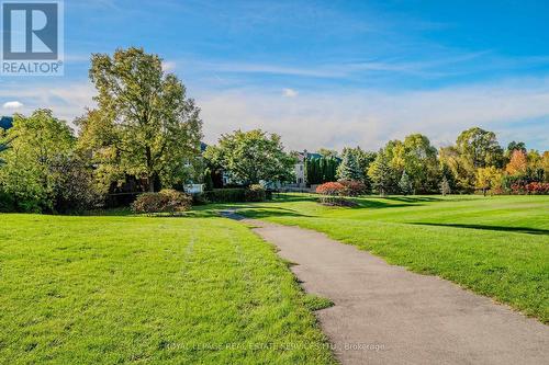 7 - 2105 Berwick Drive, Burlington, ON - Outdoor With View