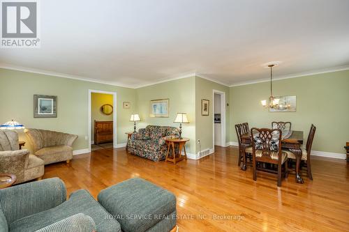 400 George Street, Cobourg, ON - Indoor Photo Showing Living Room