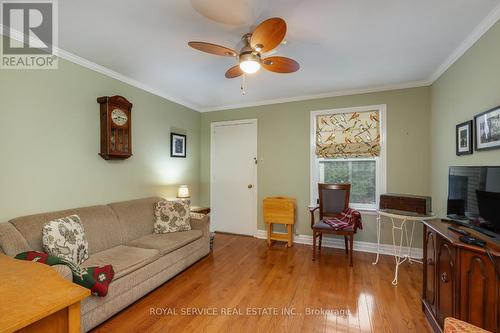 400 George Street, Cobourg, ON - Indoor Photo Showing Living Room