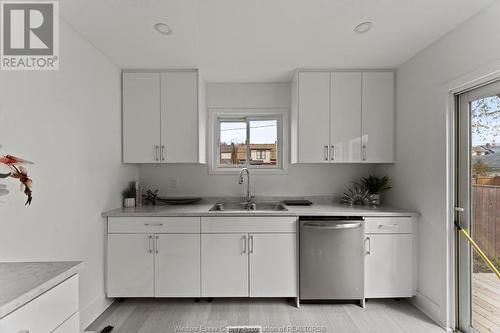 1412 Lincoln Road, Windsor, ON - Indoor Photo Showing Kitchen With Double Sink