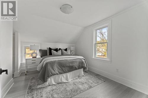 1412 Lincoln Road, Windsor, ON - Indoor Photo Showing Bedroom