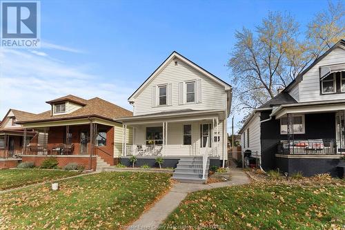 1412 Lincoln Road, Windsor, ON - Outdoor With Deck Patio Veranda With Facade