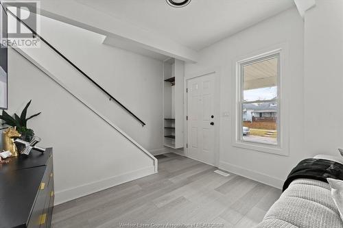 1412 Lincoln Road, Windsor, ON - Indoor Photo Showing Other Room