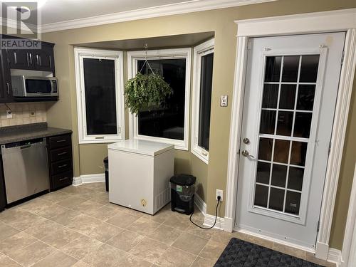 265 Canada Drive, St. John'S, NL - Indoor Photo Showing Kitchen