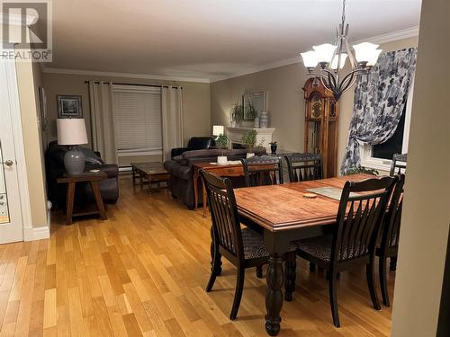 265 Canada Drive, St. John'S, NL - Indoor Photo Showing Dining Room