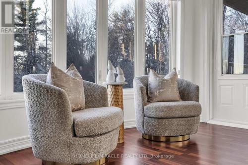 162 Leadership Drive, Brampton, ON - Indoor Photo Showing Living Room