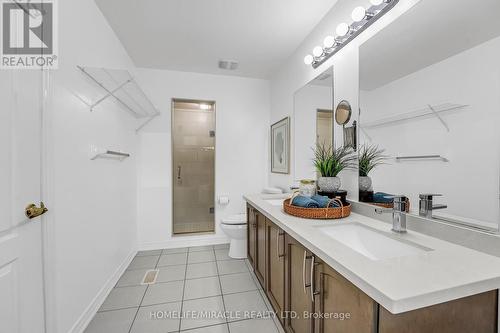 162 Leadership Drive, Brampton, ON - Indoor Photo Showing Bathroom