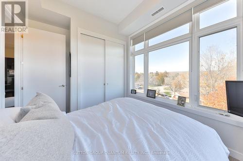 418 - 457 Plains Road E, Burlington, ON - Indoor Photo Showing Bedroom