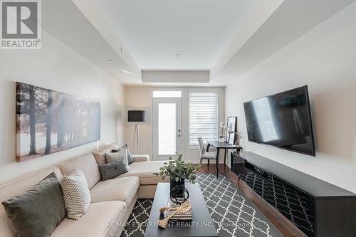 105 - 54 Sky Harbour Drive, Brampton, ON - Indoor Photo Showing Living Room